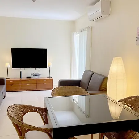 On Da Rocha With Wifi And Garage By Amcf Apartamento Portimão